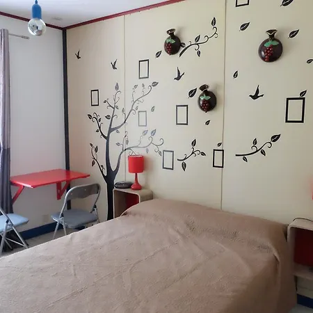 Гостевой дом Chambres D Hotes Et Tables D Hotes Buen Viajero Ламбра